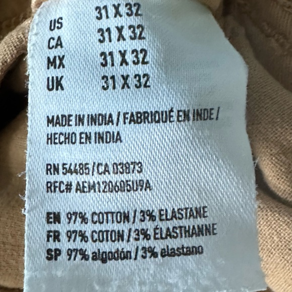 American Eagle Original Straight Khakis - Picture 5 of 5